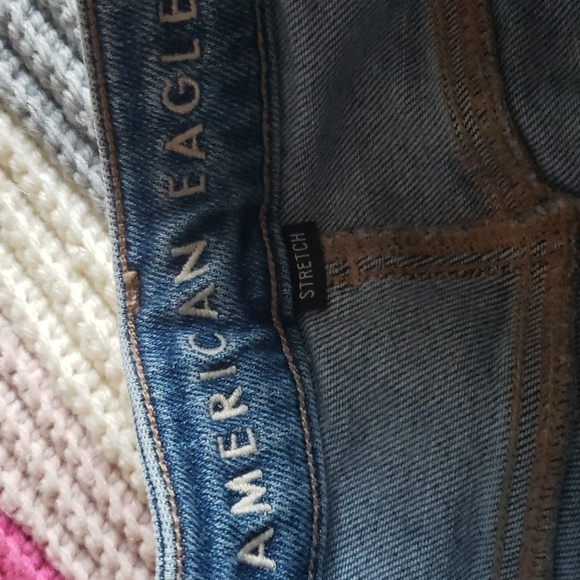 American eagle outiftters AE Stretch Mom Jean medium bright indigo 00 - Picture 4 of 14